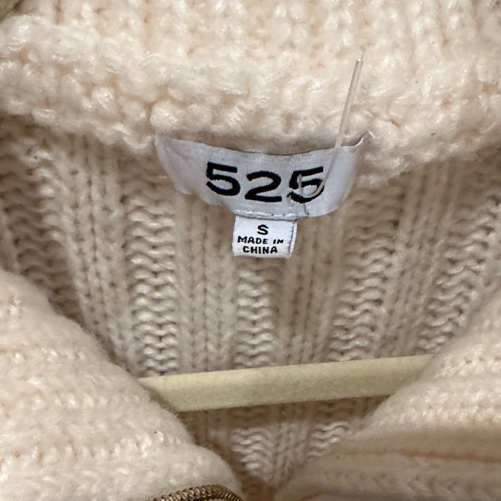 525 America Ivory Cable Knit Turtleneck Sweater - Picture 2 of 7